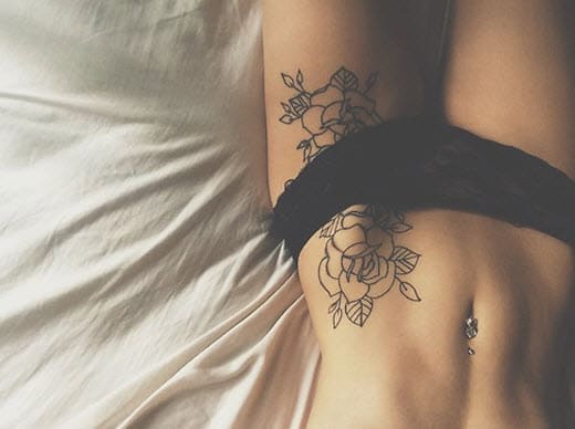 tatouage femme hanche