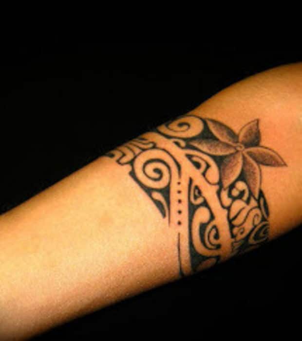 tatouage bracelet tribal homme