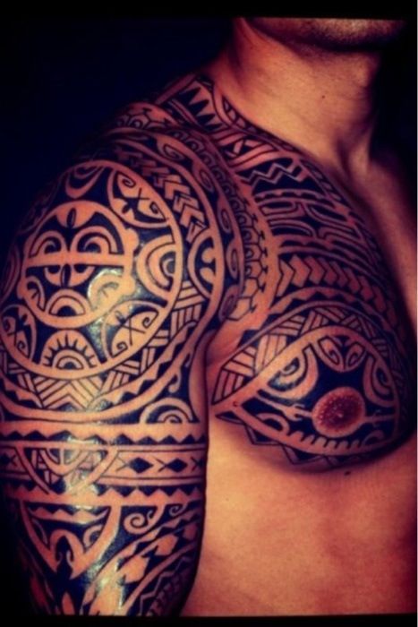 tatouage homme maori