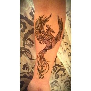 tatouage phoenix femme