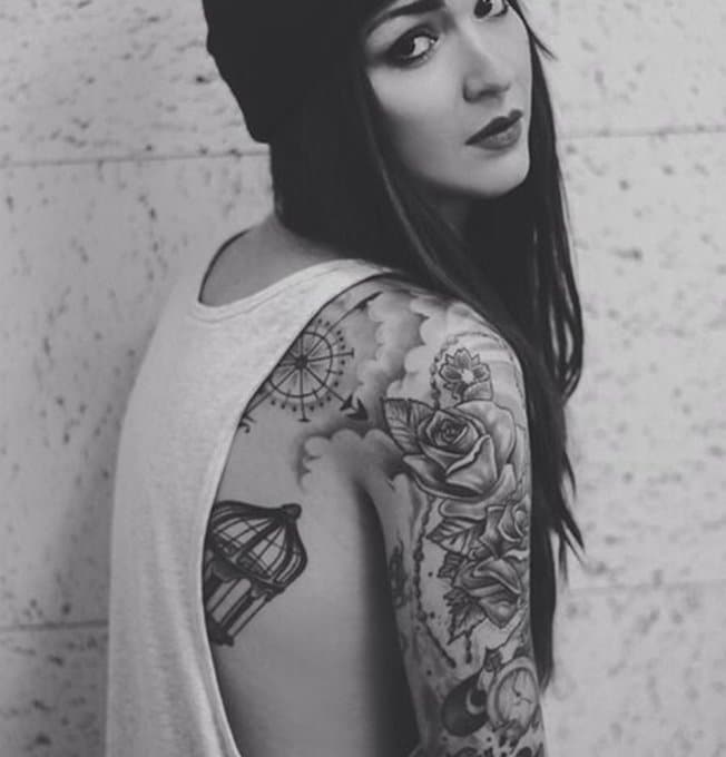 tatouages bras femme